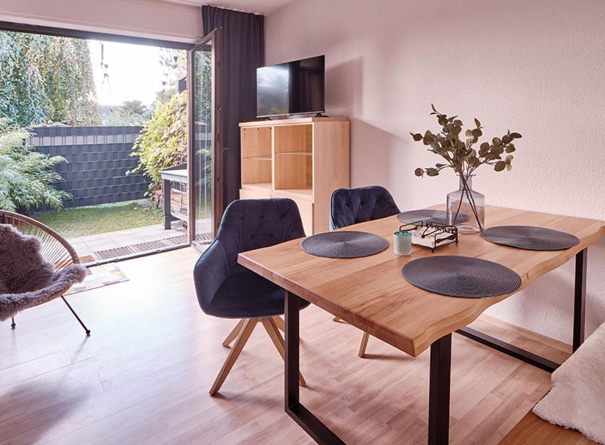 Katarinas House Mit 2 Fewo Stilvoll, Gemuetlich & Zentral Boxspringbett, Parkplatz, Balkon Oder Garten Moers Exterior foto